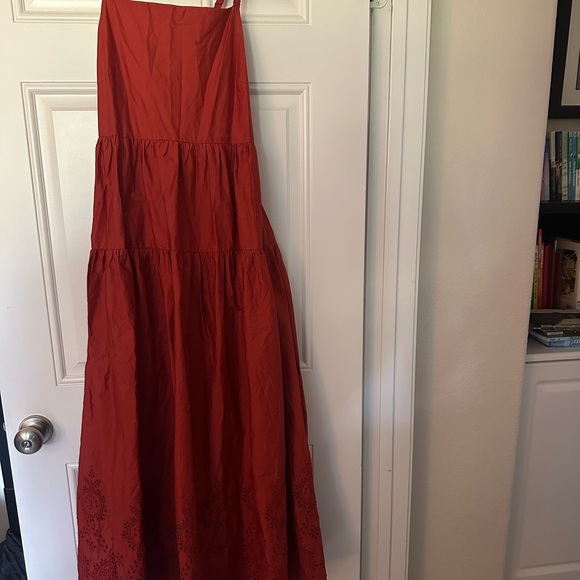 NWT Moon River Tiered Shirred Back Tie Cut-Out Eyelet Midi Dress Brick Size L - Picture 4 of 12